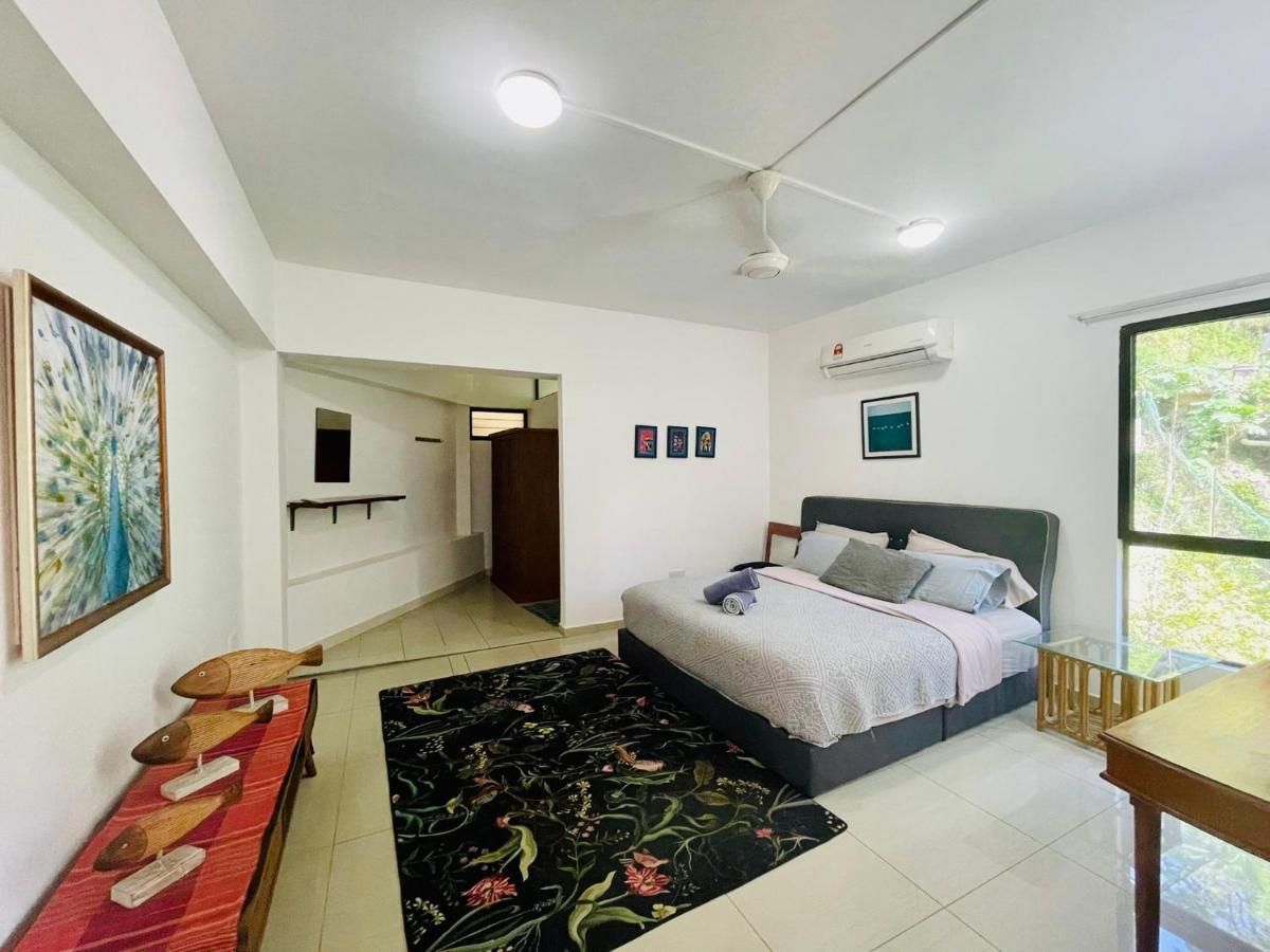 Kk Jungle Hideaway Lovely Apartment 5 Mins Walk To Town Kota Kinabalu Buitenkant foto